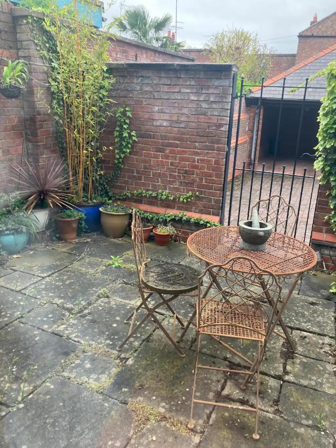 Central Chester Bedrooms Dış mekan fotoğraf